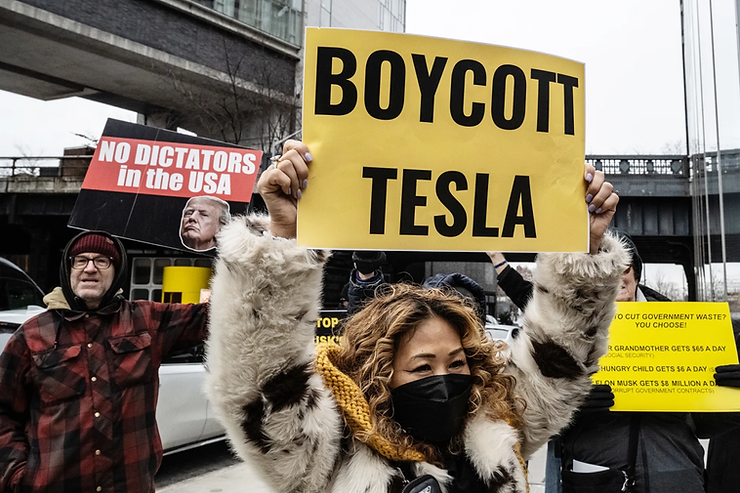 boycott-tesla-protest