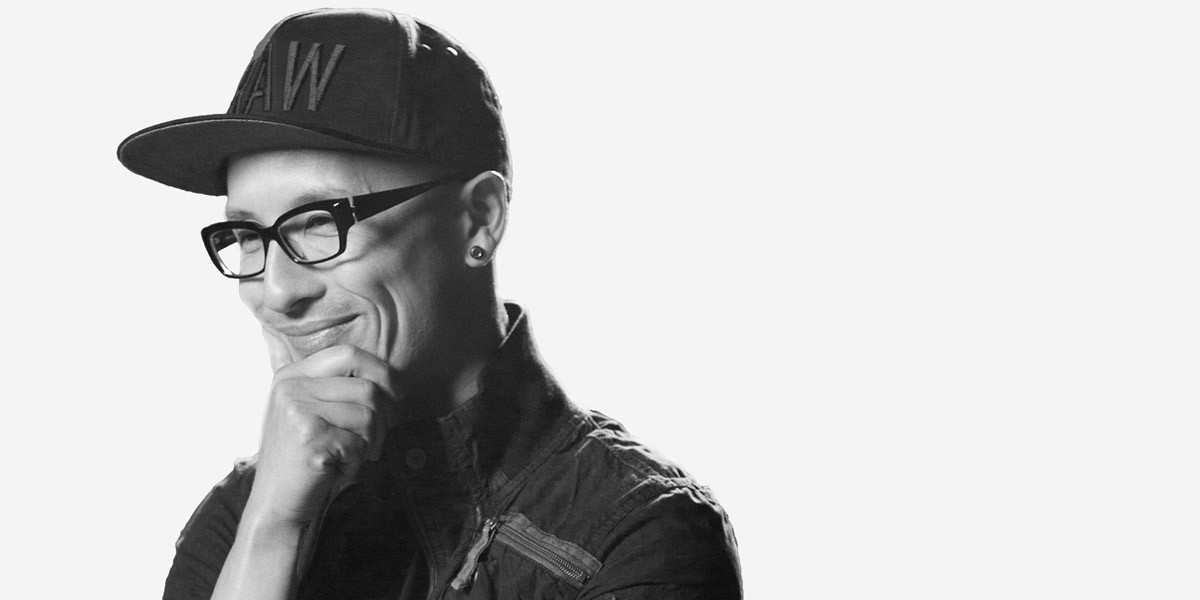 Chris-Do-The-Futur-black-and-white